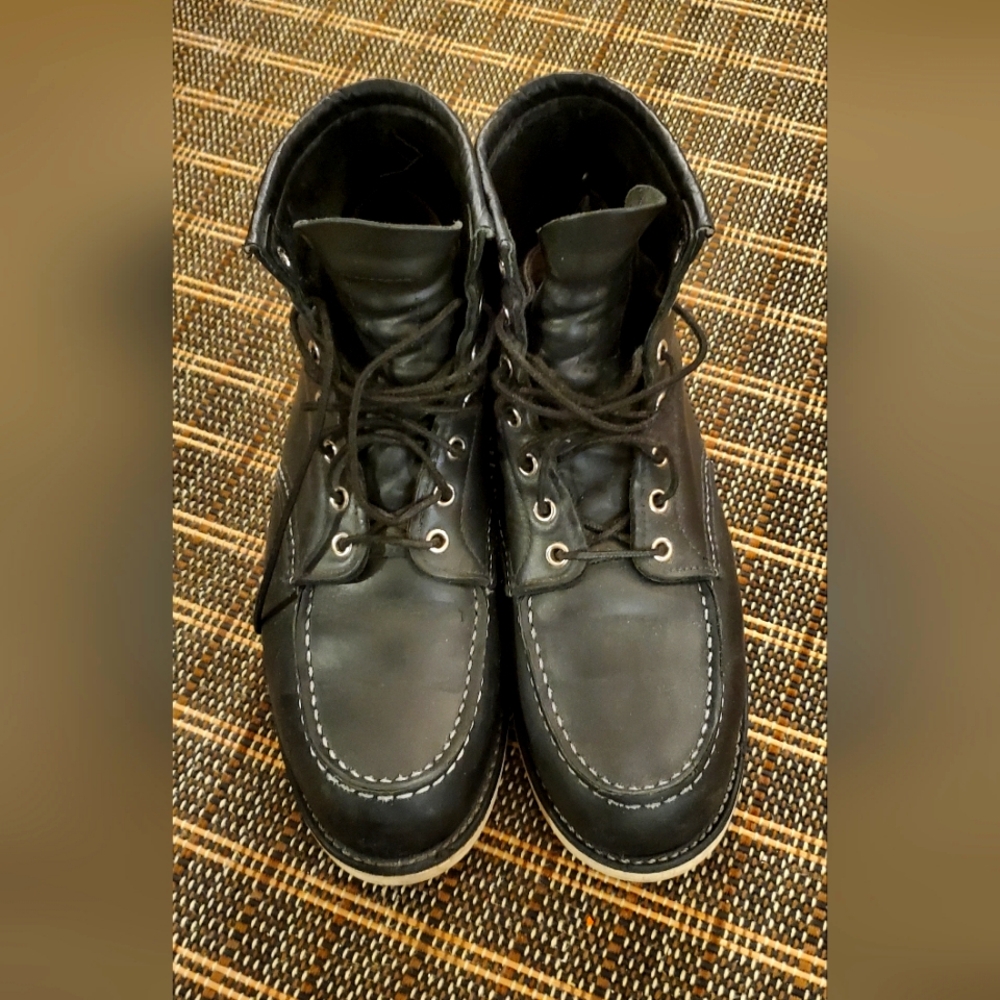 Men's Redwing leather shoes